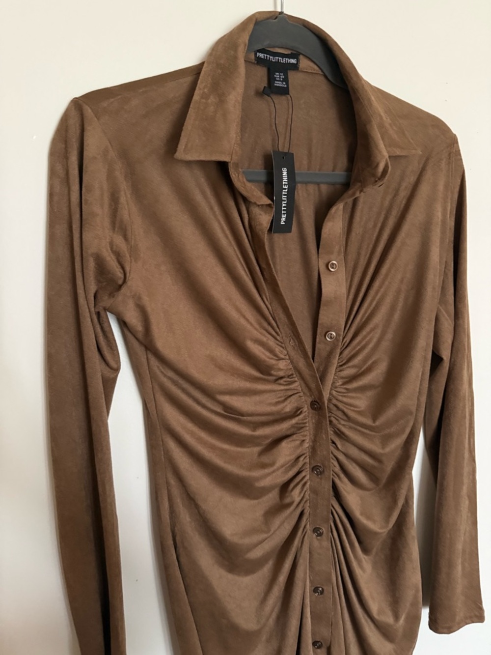 PrettyLittleThing Long Sleeve Ruched Button-Front Maxi Dress in Brown - Picture 3 of 4
